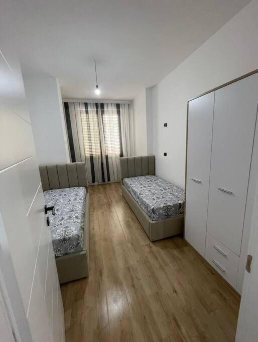 Avi - Daily Rent Apartment Tiranë Eksteriør bilde
