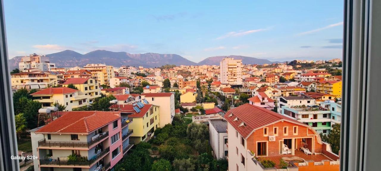 Avi - Daily Rent Apartment Tiranë Eksteriør bilde